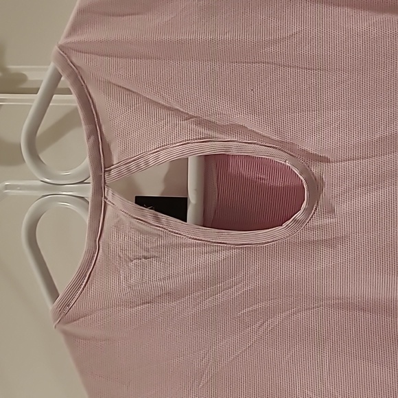 Pink Puma tank top. Size large. New - Picture 7 of 7